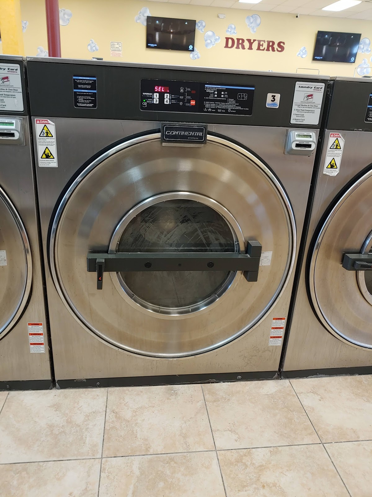 Laundry-World - Laundry, Laundromat, Closest Laundromat