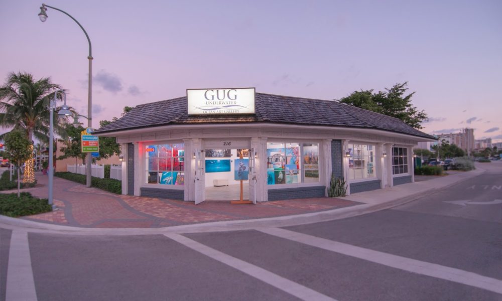 Gug Underwater Gallery
