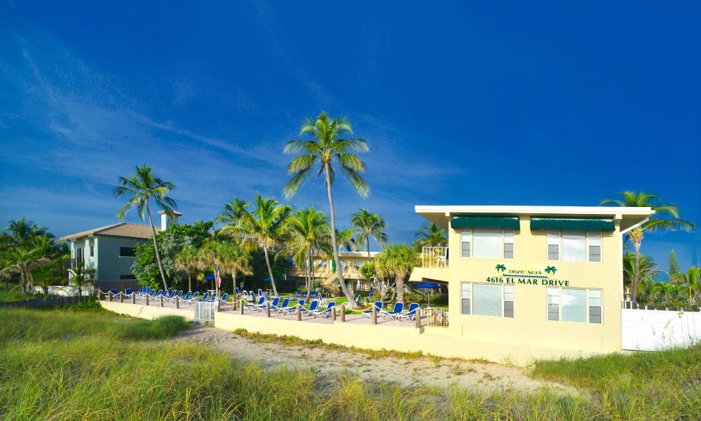 Tropic Seas Beach Front Resort Motel