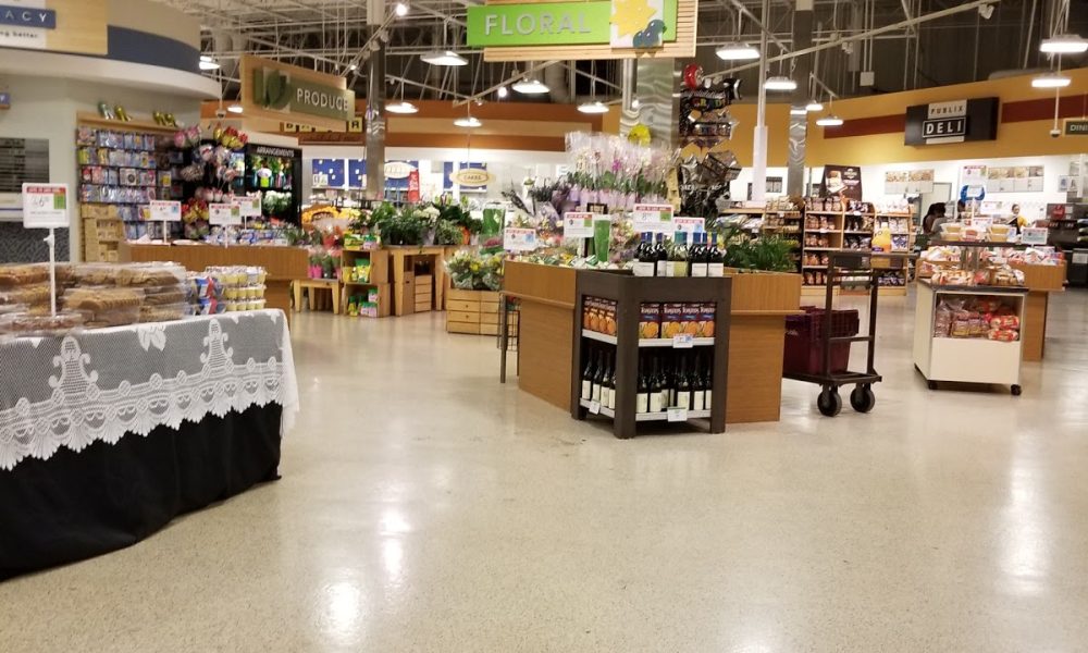 Publix Super Market at Coconut Creek Plaza