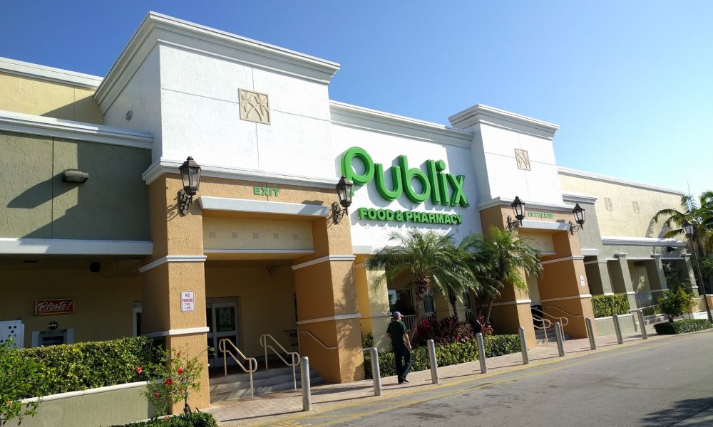 Publix Super Market at Pompano Plaza