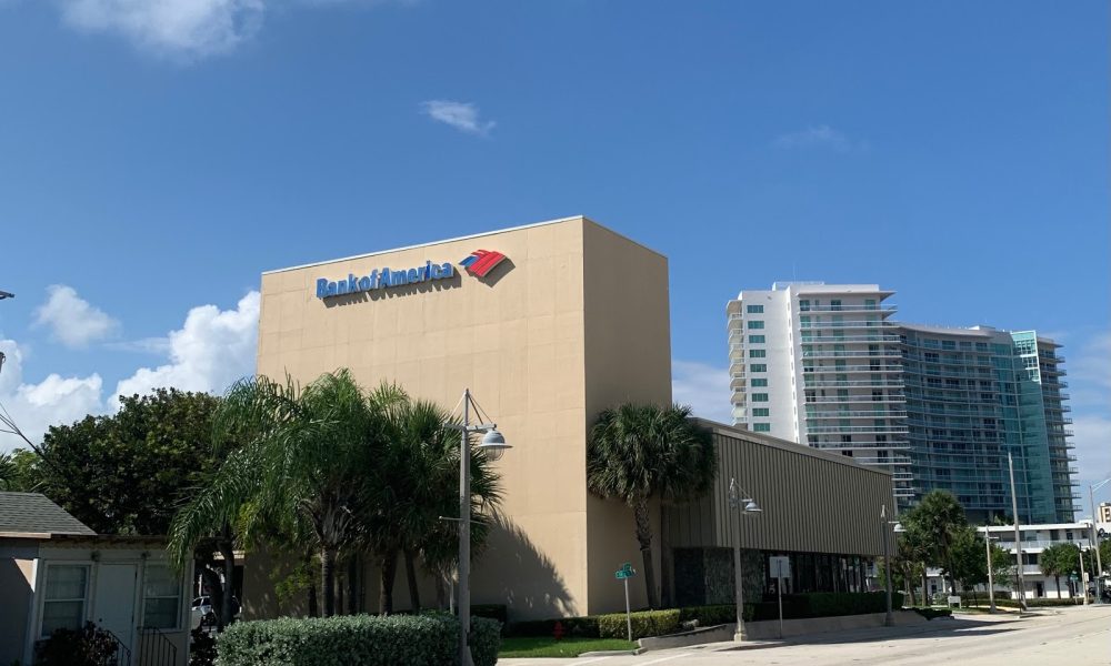 Bank of America (with Drive-thru ATM)