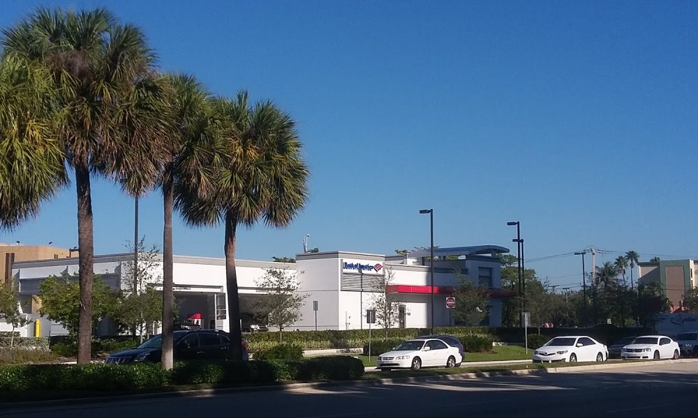 Bank of America (with Drive-thru ATM)