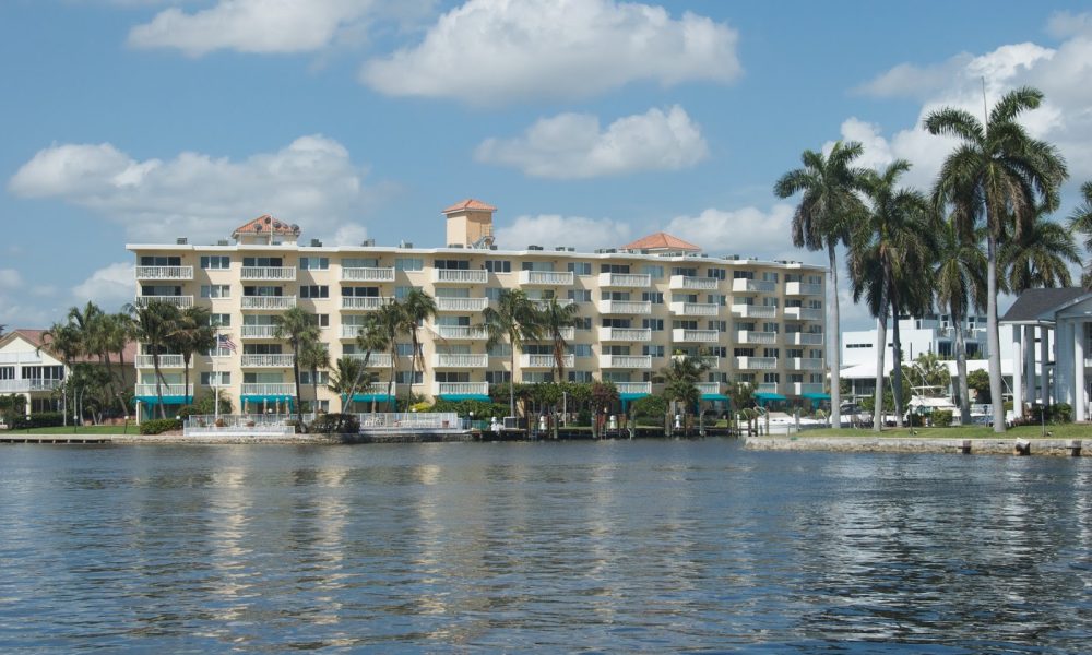 Beach Vacation Rentals-Pompano Beach Lodgings