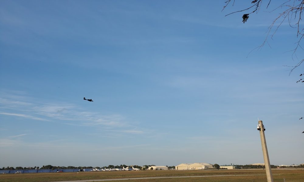 Executive airport viewing area