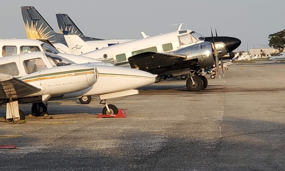 Executive airport viewing area