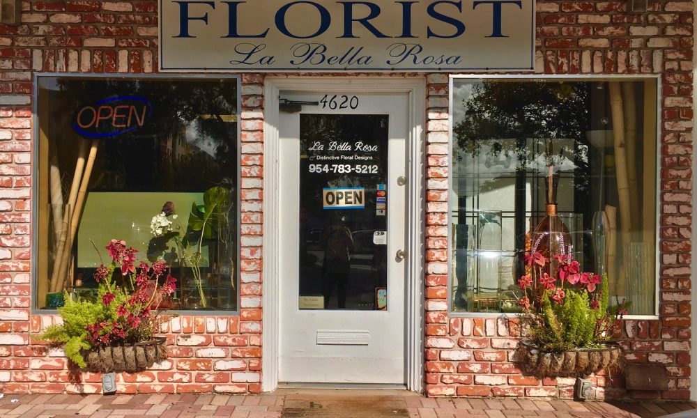 La Bella Rosa Florist - (curb side pick up + delivery)