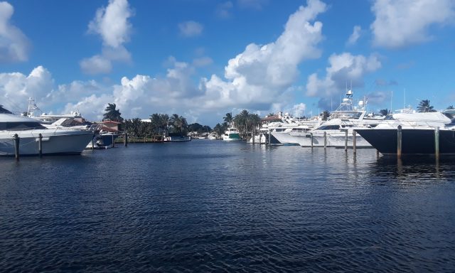 Lighthouse Point Yacht Club