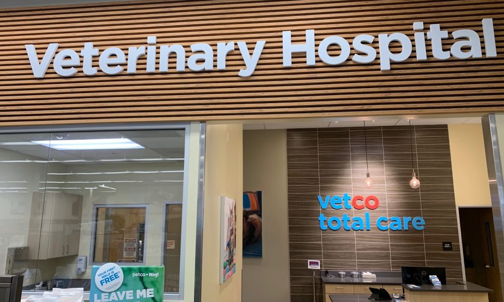 Vetco Oakland Animal Medical Center