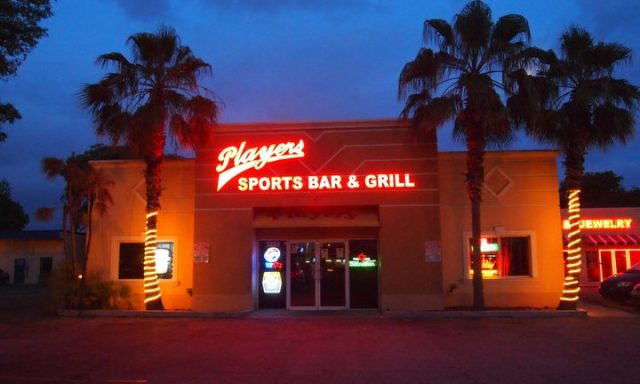 Players Sports Bar & Grill