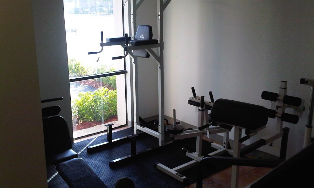 Muscle & Wrench Fitness Equipment Service, Inc.