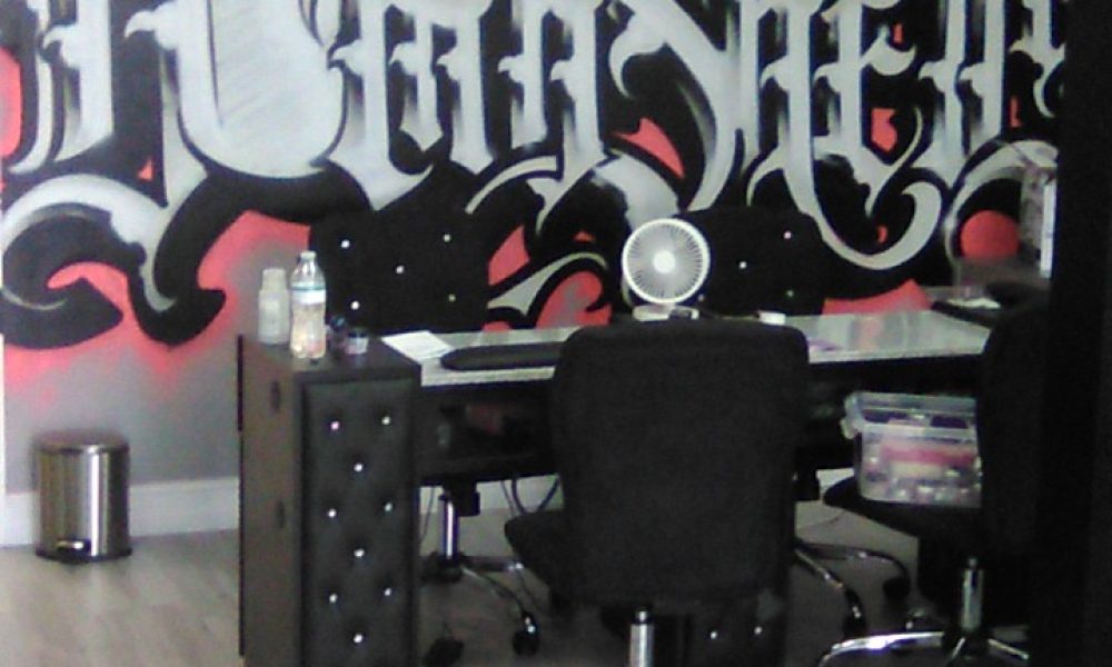 Bombshells Glam Salon, LLC