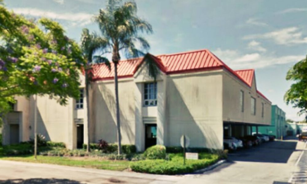 Broward County Library - Imperial Point Branch