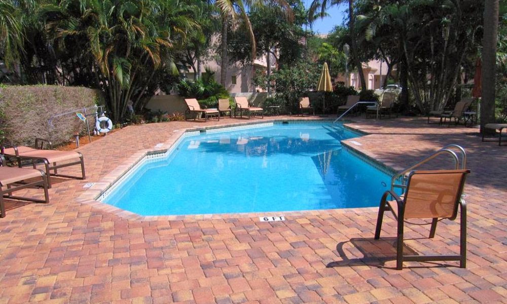 Beach Townhouse/Condo for Rent by Owner