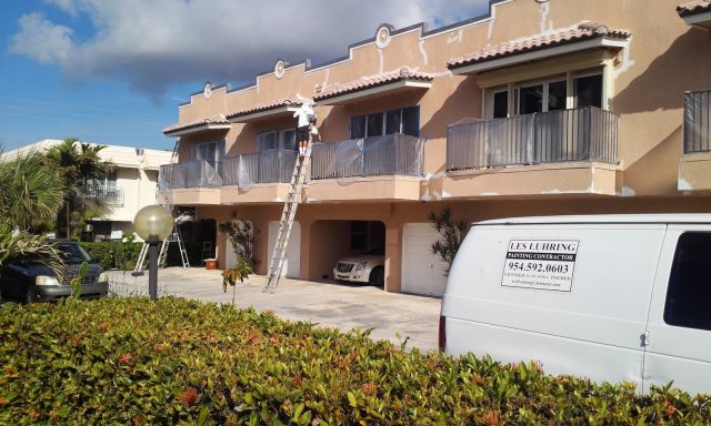 Les Luhring Painting & Wallpaper Removal