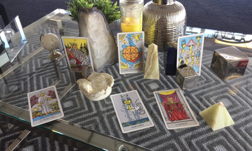 Mrs Vine Psychic Reader 37 years Located at 250 E. Commercial Blvd.