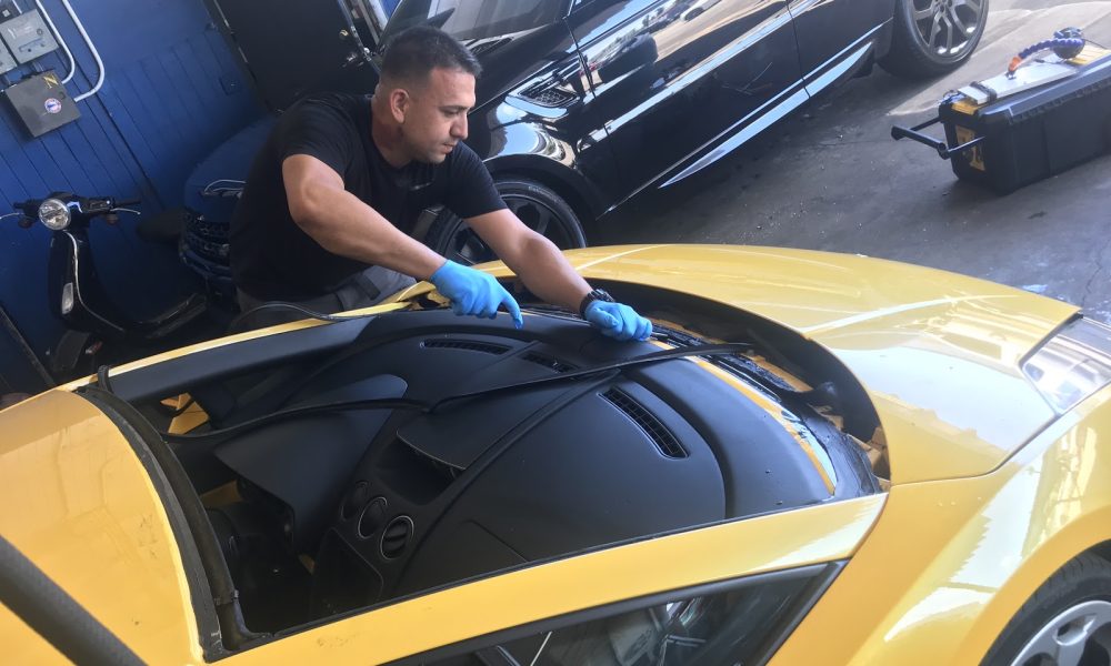 R&amp;R Auto Glass inc