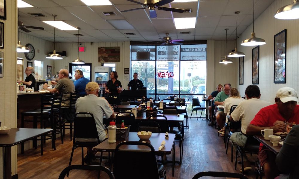 Sadies Grill and Deli