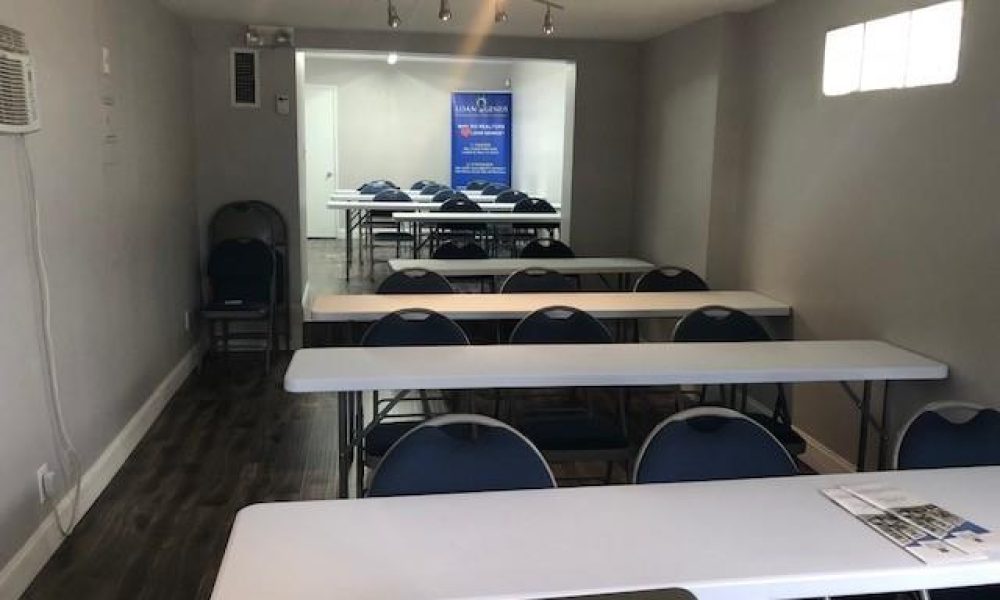 Venture Realty Group