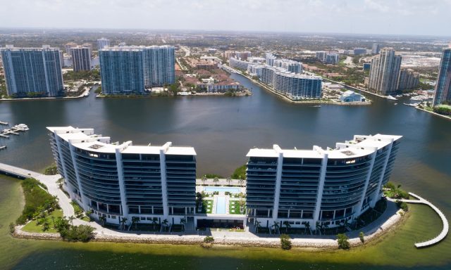 Decktight Roofing Services Inc