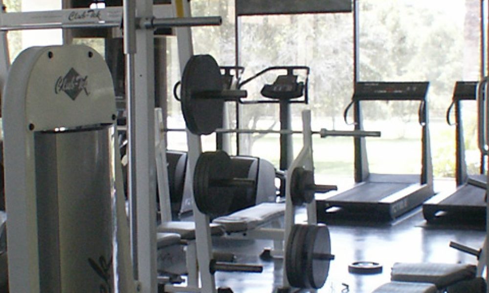 Muscle & Wrench Fitness Equipment Service, Inc.