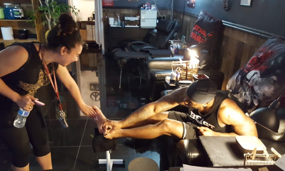 WOOD AND NAILS Lounge-Nail Grooming For Men (BY APPT)