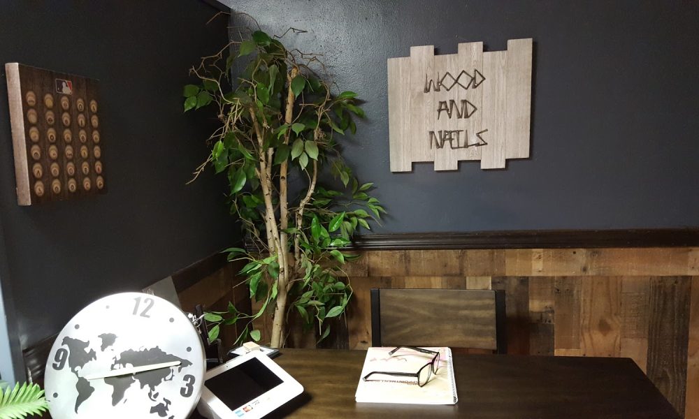 WOOD AND NAILS Lounge-Nail Grooming For Men (BY APPT)