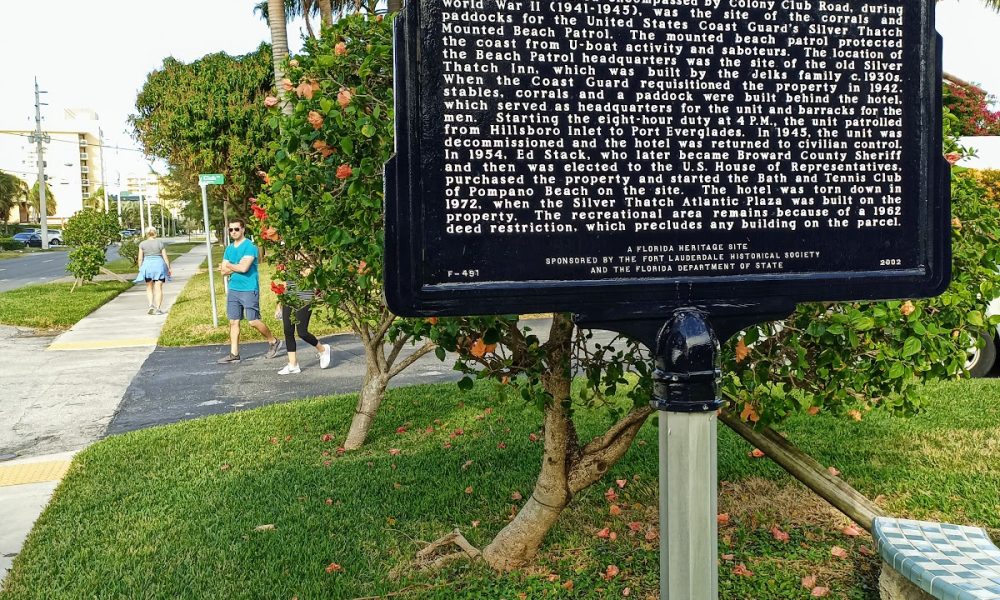 Silver Thatch Mounted Beach Patrol Marker